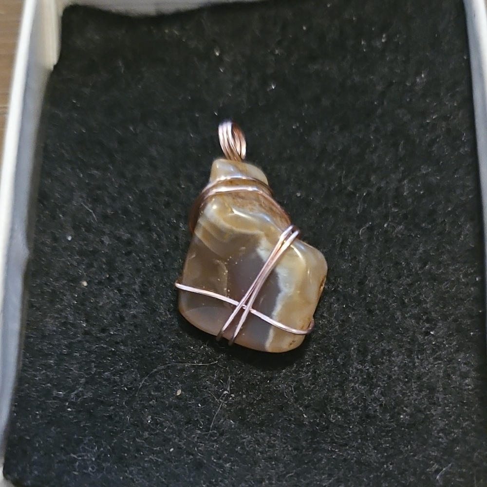 Handcrafted Brown banded Agate Wire-Wrapped Pendant Necklace